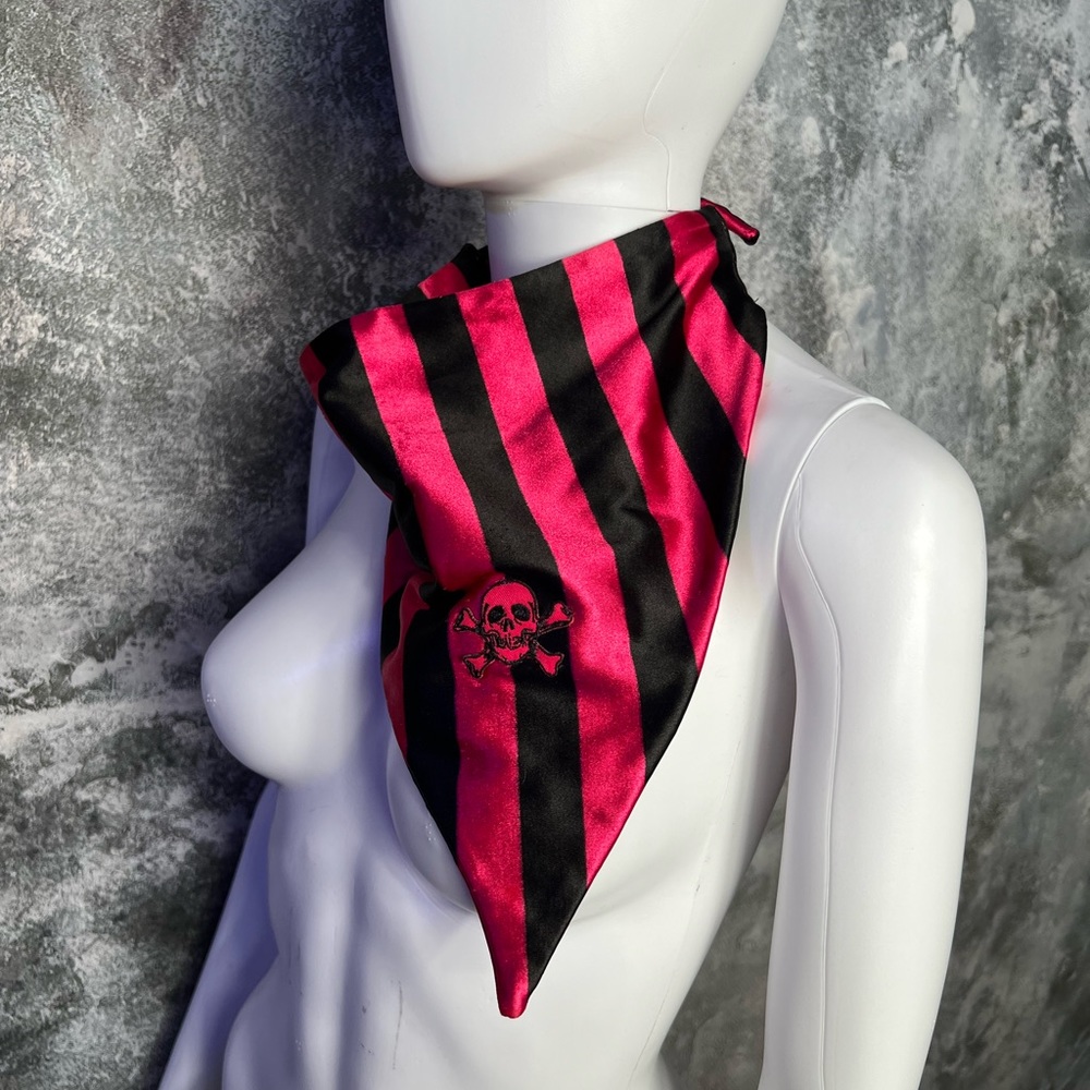 Live Fast and Die Kerchief Hot Pink and Black Stripe
